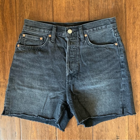 Aritzia Denim Forum The Yoko Mid Thigh Short Black - Picture 4 of 8